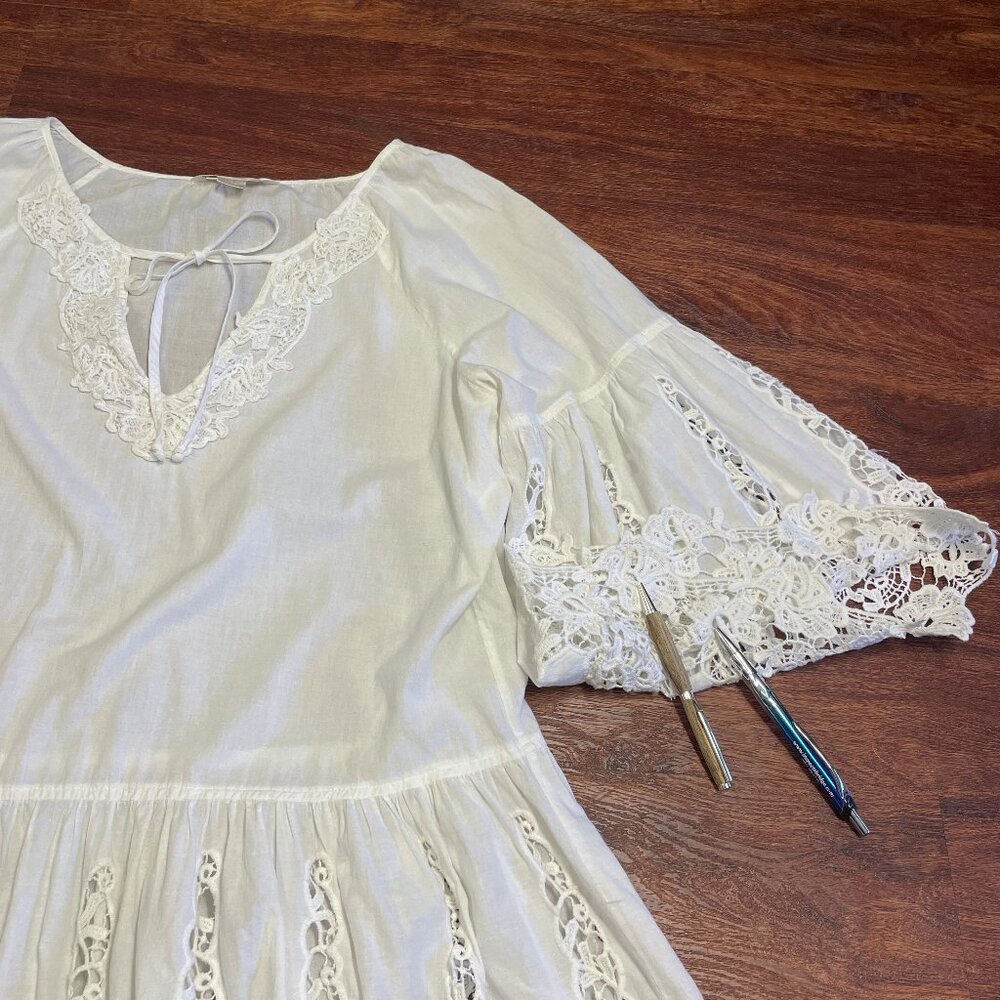 Boston Proper Top Tunic Medium White Lace Bell Sleeves Cottagecore Feminine - Picture 15 of 16